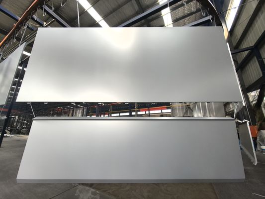 मुखौटा दीवार संक्षारण-प्रतिरोधी एल्यूमीनियम लिबास सजावट आधुनिक संरचनाओं के लिए टिकाऊ उत्तम