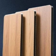 थोक 4-7 मिमी पीवीडीएफ एल्यूमिनियम कम्पोजिट पैनल 1220x2440 मिमी - परदा दीवार प्रणालियों के लिए अग्निरोधक एसीपी क्लैडिंग